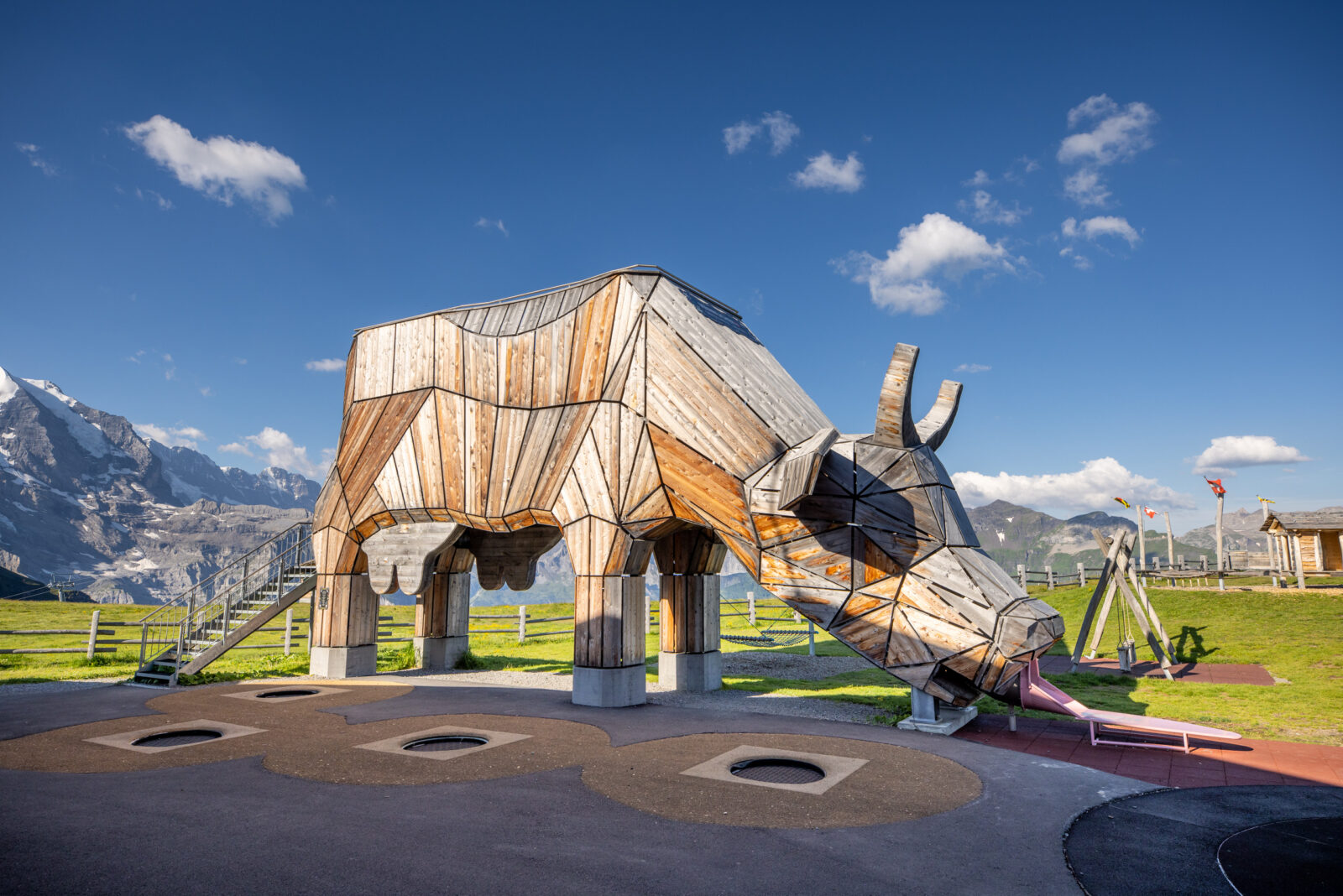 Sennenspielplatz Maennlichen Sommer 23